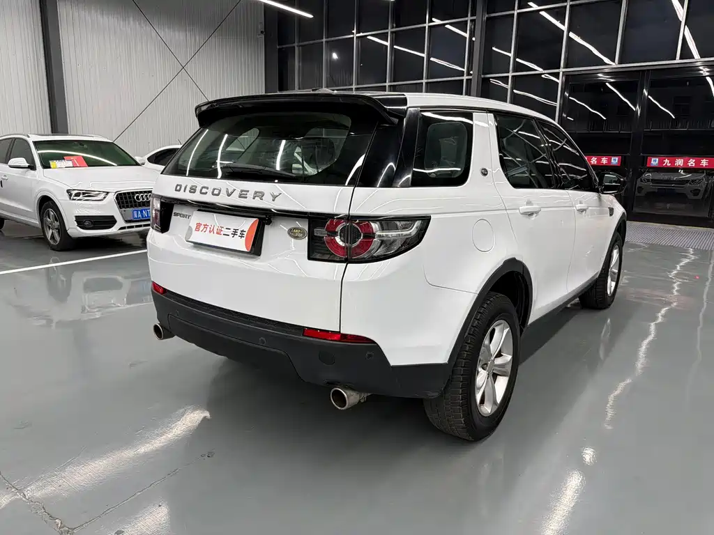 Land Rover Discovery Sport — миниатюра 13