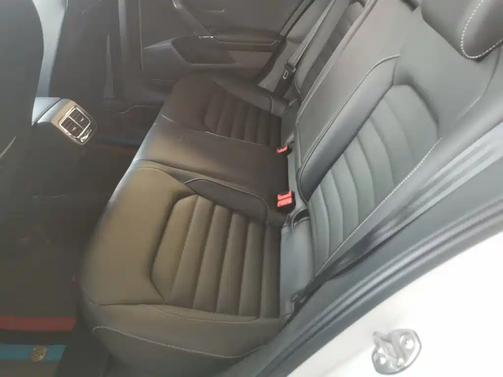 Volkswagen Lamando — миниатюра 17