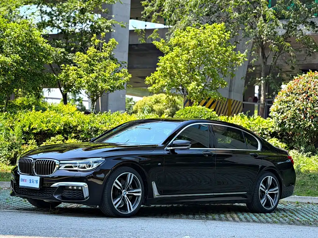 BMW 7 Series 2019