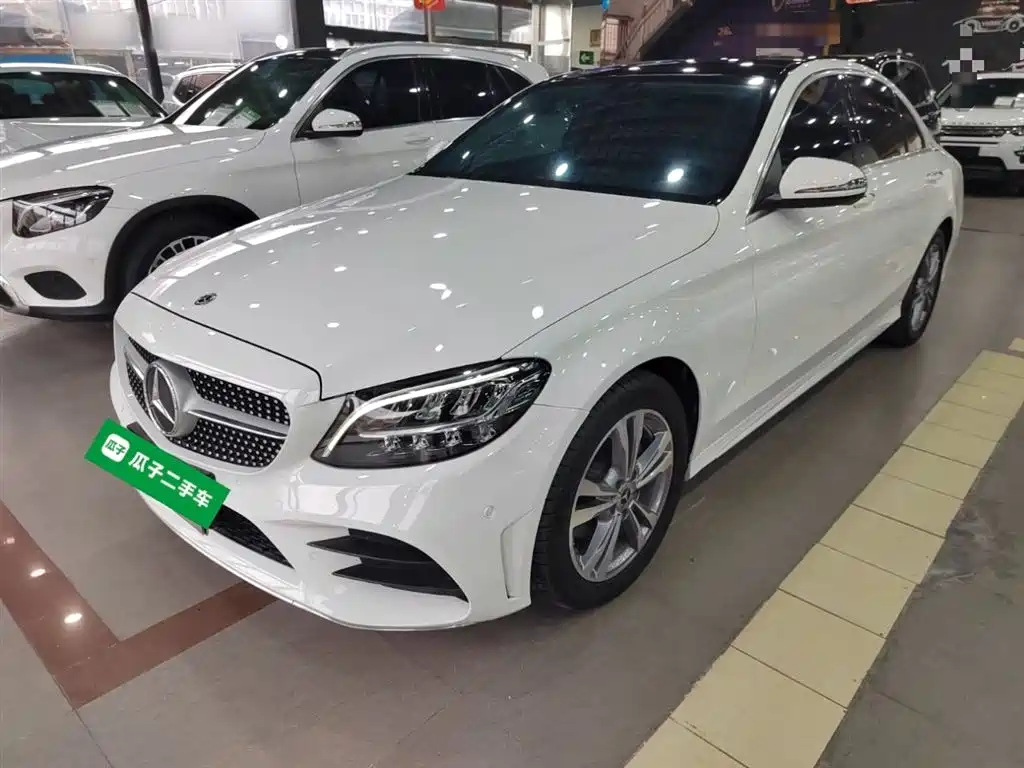 Mercedes-Benz C-Class 2021