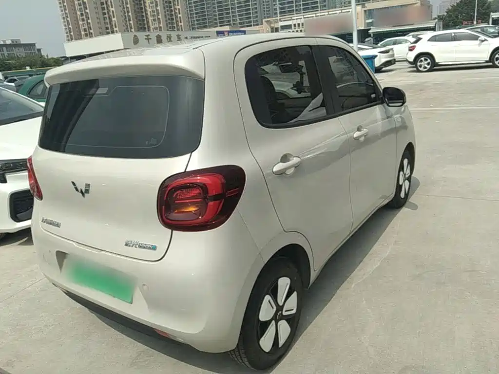 Wuling MINIEV — миниатюра 7