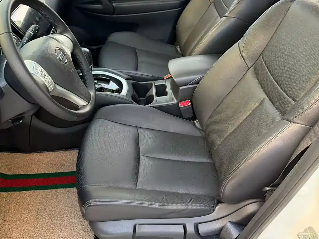 Nissan X-Trail — миниатюра 5