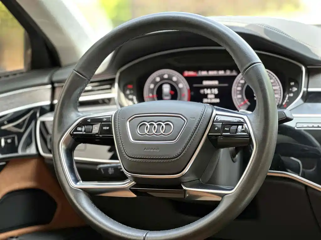 Audi A8 2023 A8L 55 TFSI quattro Flagship