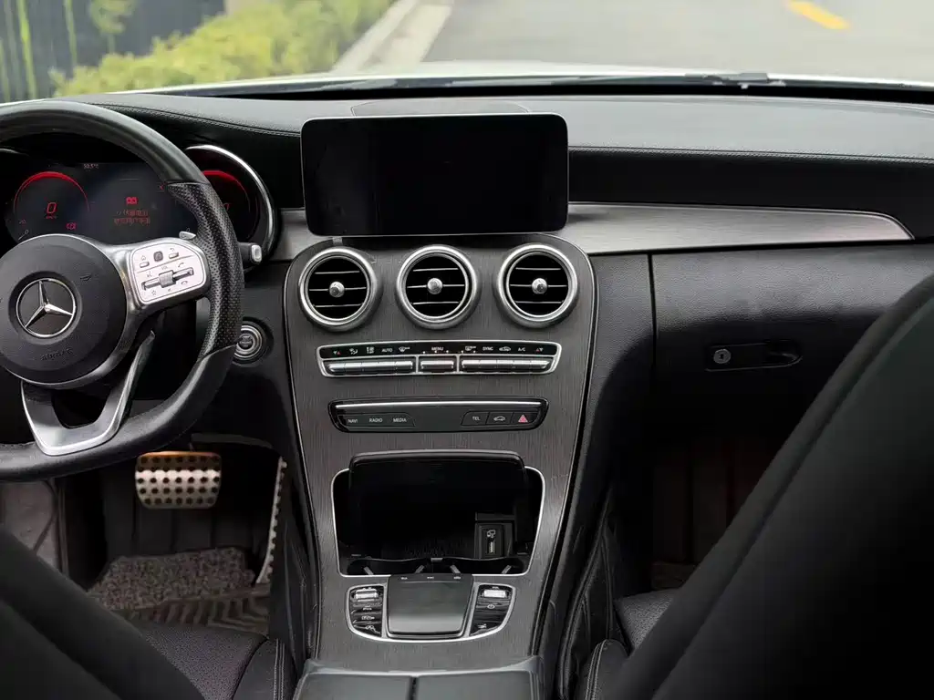 Mercedes-Benz C-Class (Import) — миниатюра 7