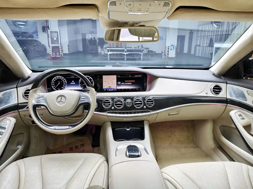 Mercedes-Benz S-Class — миниатюра 6