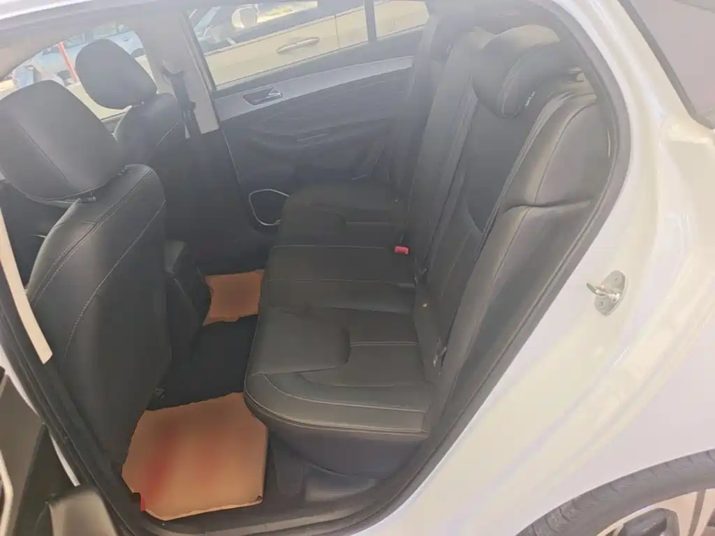 Chery Arrizo 5 — миниатюра 17