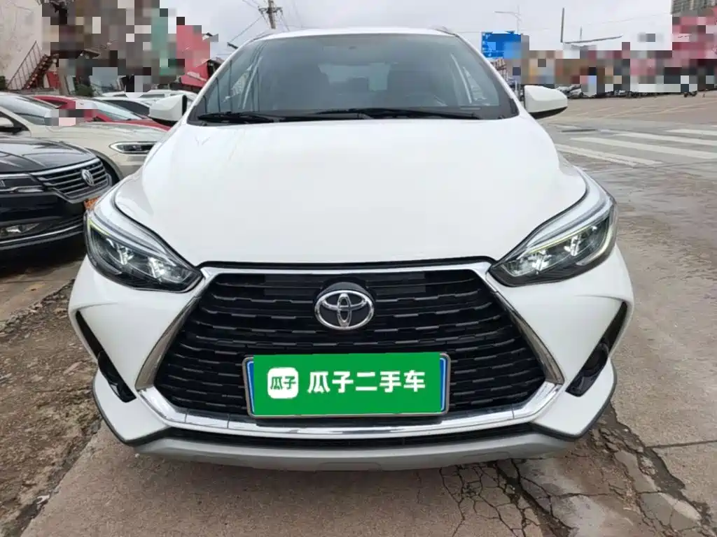 Toyota Yaris L — миниатюра 3