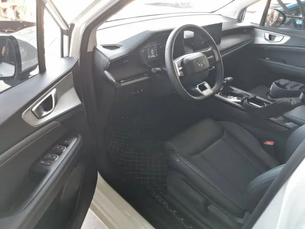 Wuling Jiachen — миниатюра 15