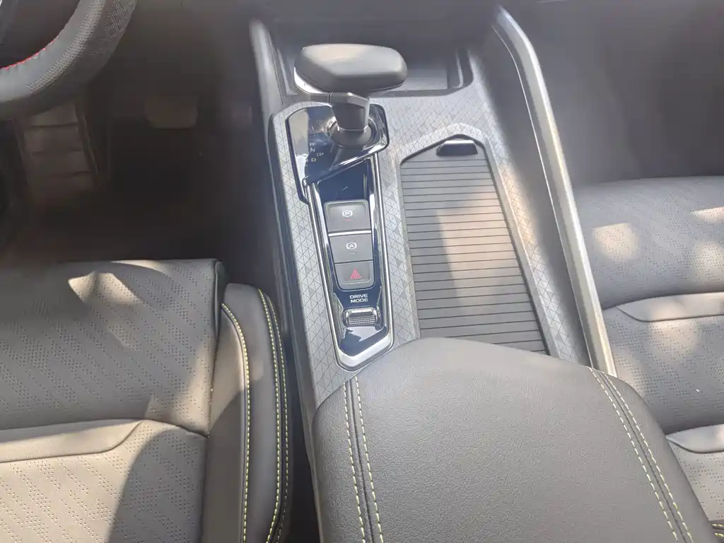 Geely Xingrui — миниатюра 7