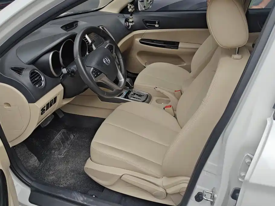 Changan Eado — миниатюра 9