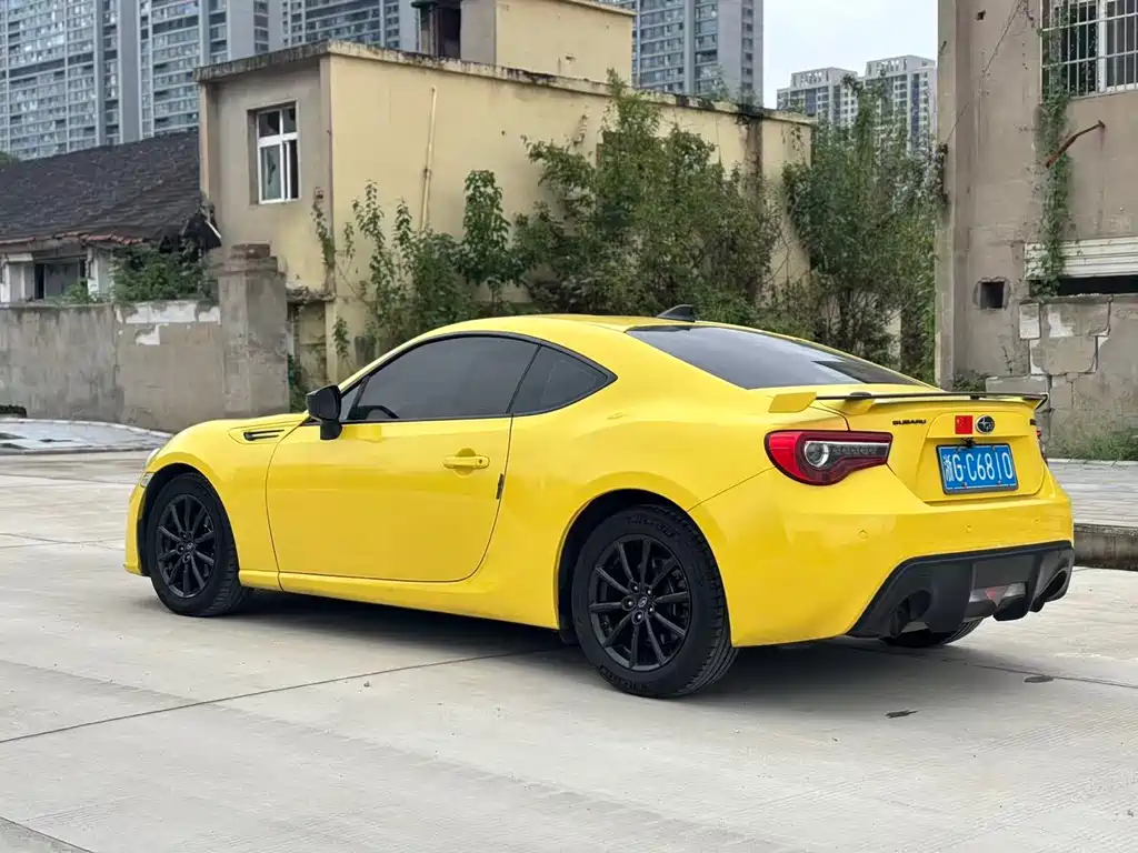 Subaru BRZ — миниатюра 5