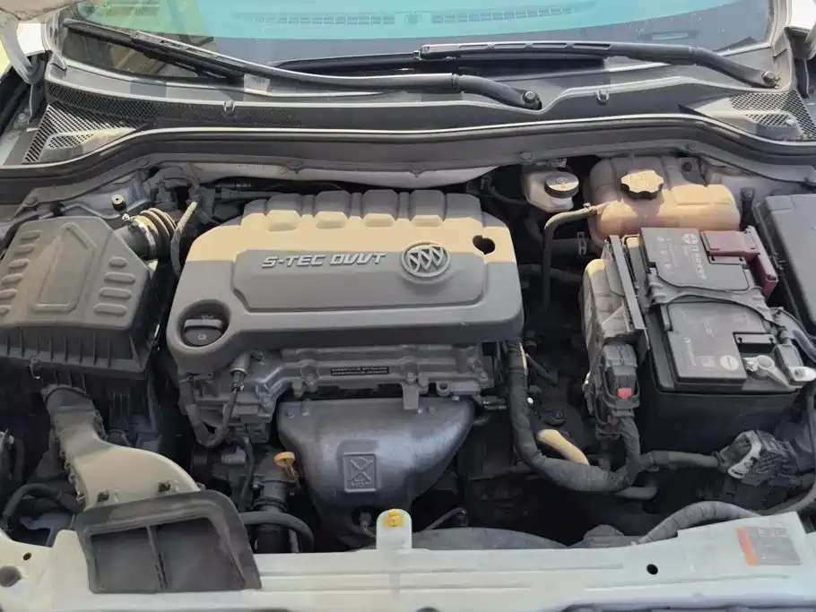 Buick Excelle — миниатюра 10