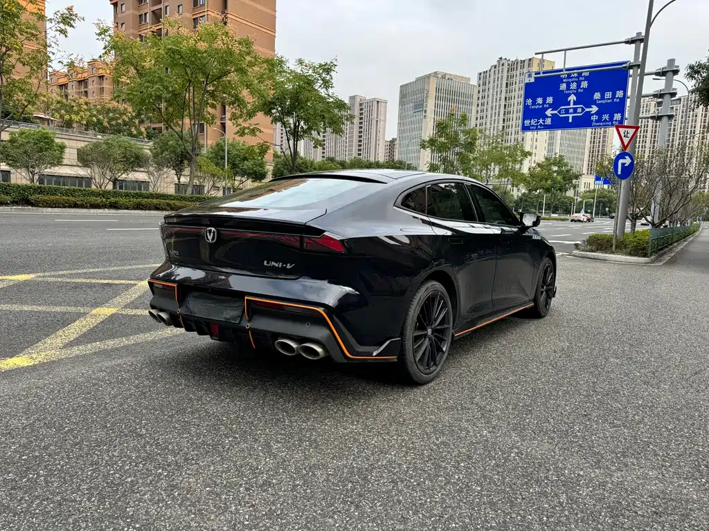 Changan UNI-V — миниатюра 13