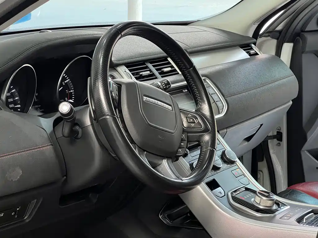 Land Rover Evoque (Import) — миниатюра 9