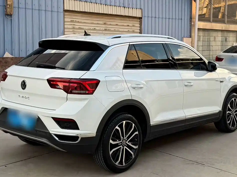 Volkswagen T-Roc — миниатюра 11