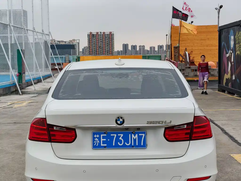 BMW 3 Series — миниатюра 6
