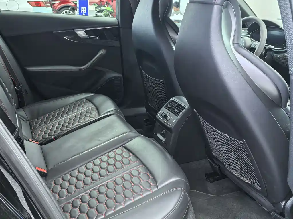 Audi RS 4 2021 RS4 Avant