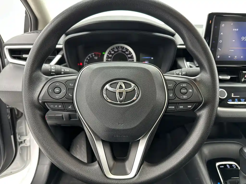 Toyota Corolla 2021 — фото 15