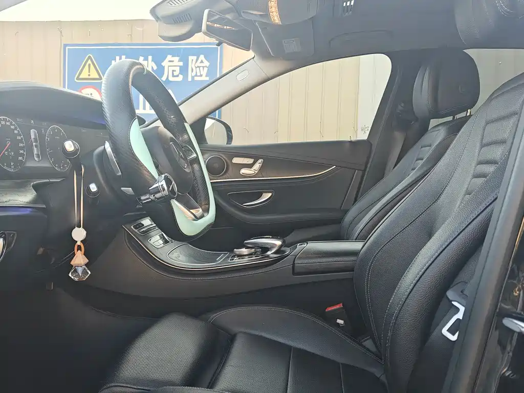 Mercedes-Benz E-Class E 2018 E 200 L Sport 4MATIC