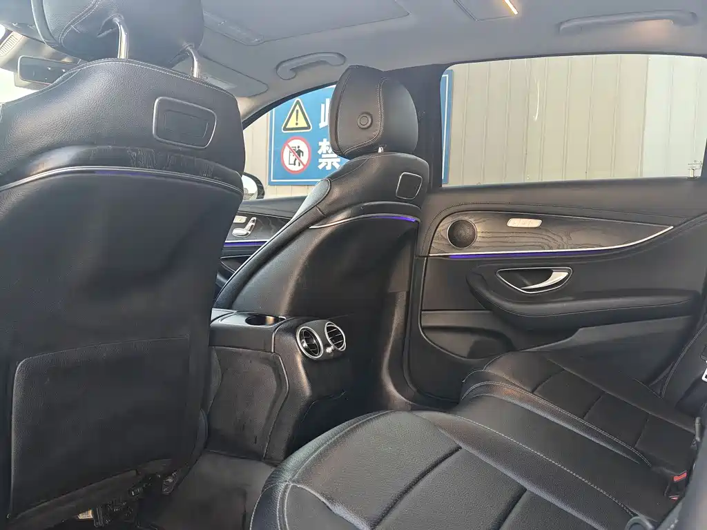 Mercedes-Benz E-Class E 2018 E 200 L Sport 4MATIC