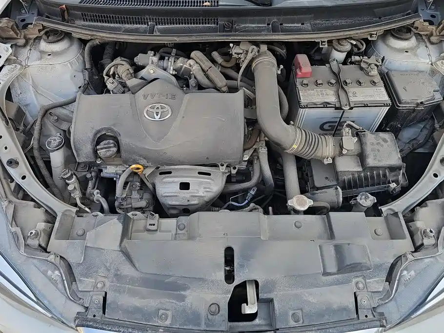 Toyota Yaris L — миниатюра 9