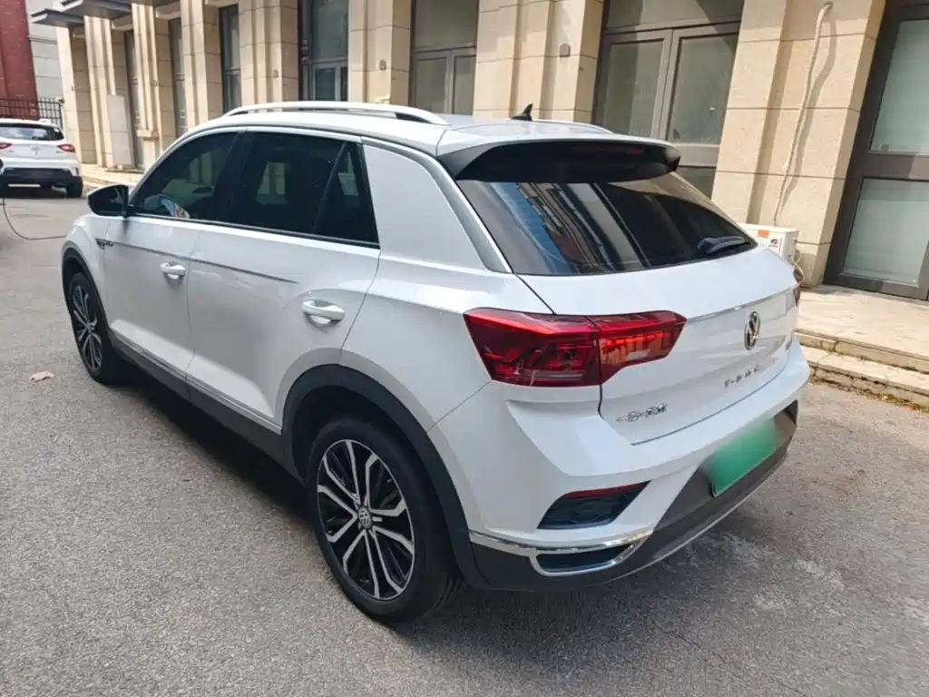 Volkswagen T-Roc — миниатюра 5