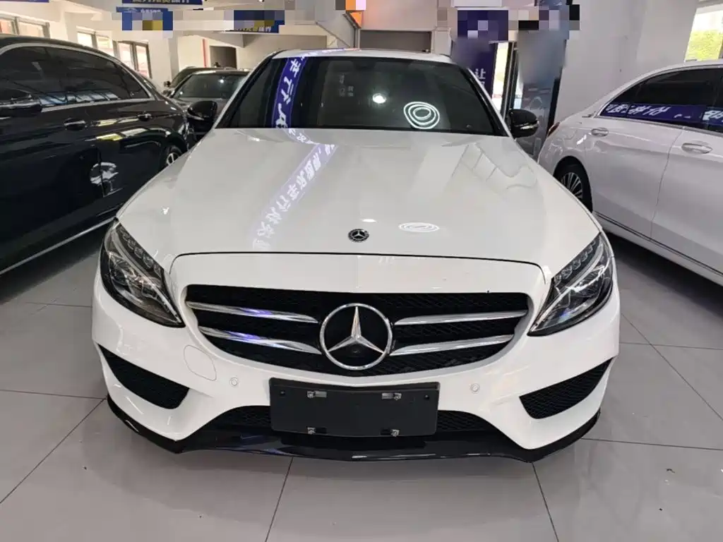 Mercedes-Benz C-Class — миниатюра 3