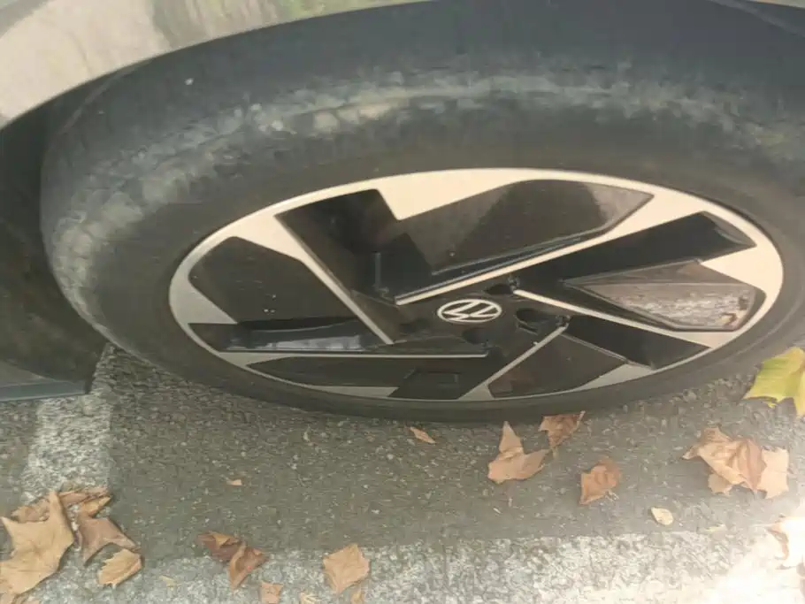 Volkswagen ID.3 — миниатюра 6
