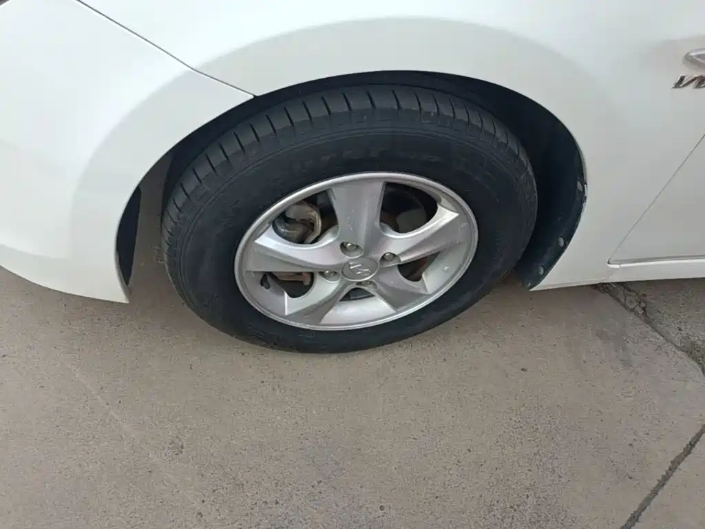Hyundai Verna — миниатюра 23