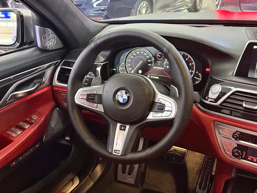 BMW 7 Series 7 2017 M760Li xDrive
