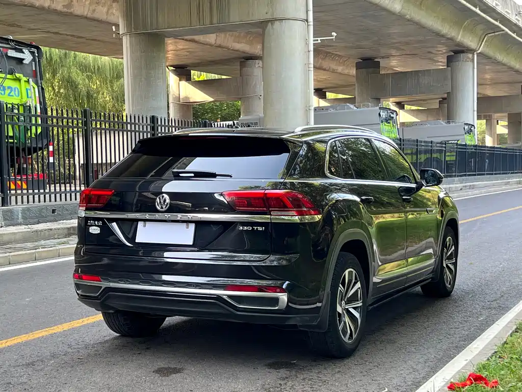 Volkswagen Teramont — миниатюра 5