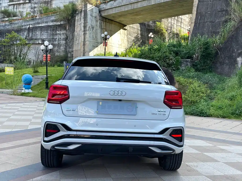 Audi Q2L — миниатюра 12