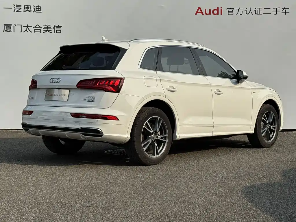 Audi Q5L 2018 45 TFSI Premium Fashion VI