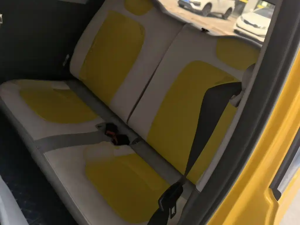 Wuling MINIEV — миниатюра 17