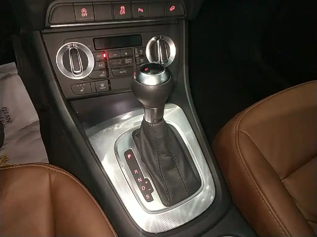 Audi Q3 — миниатюра 14