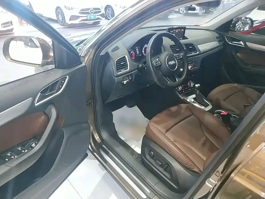 Audi Q3 — миниатюра 16