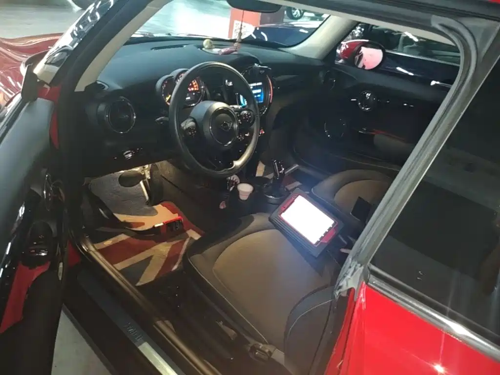 MINI Mini — миниатюра 16