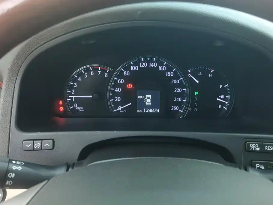 Toyota Crown — миниатюра 14
