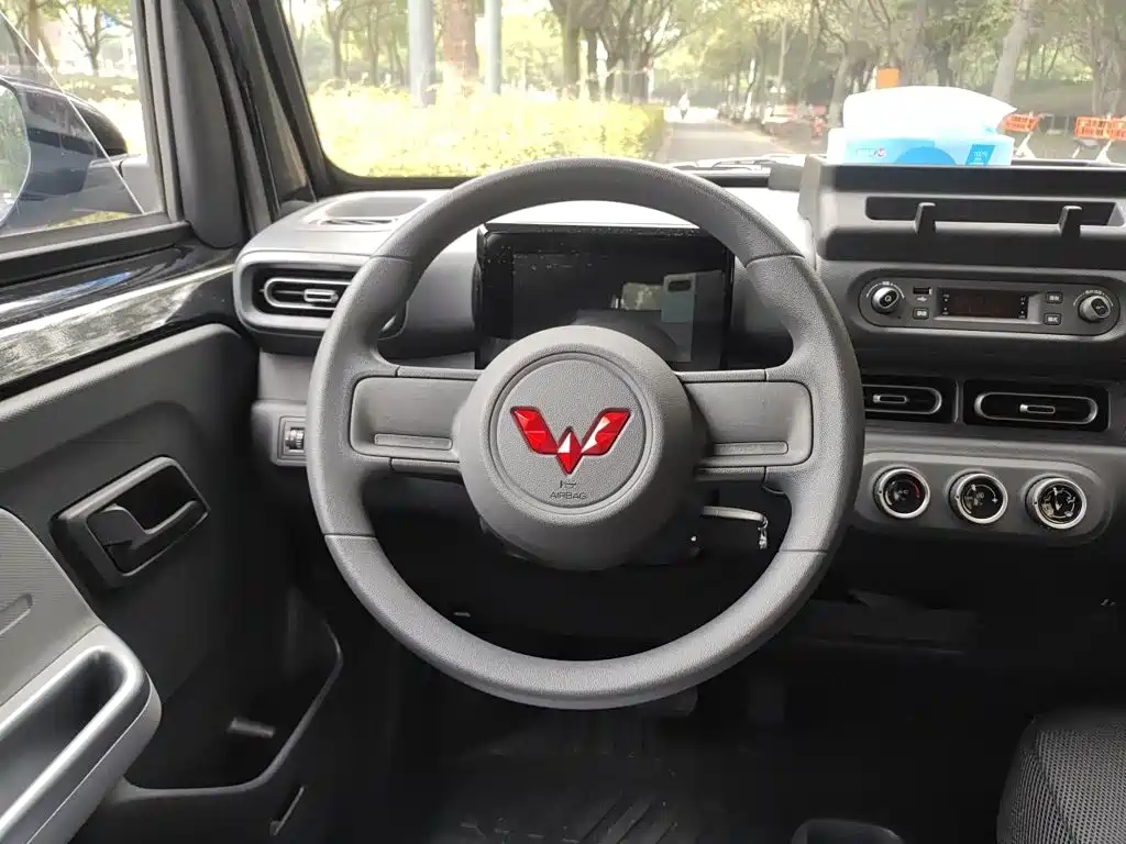 Wuling Zhiguang EV — миниатюра 6