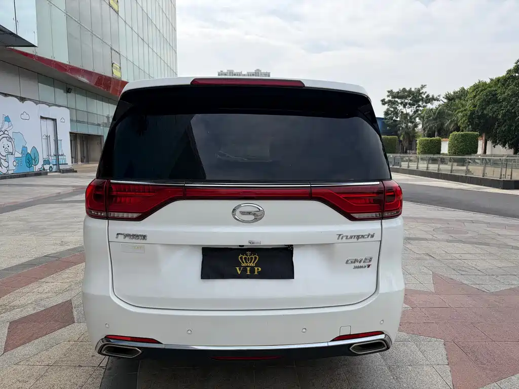 GAC TRUMPCHI M8