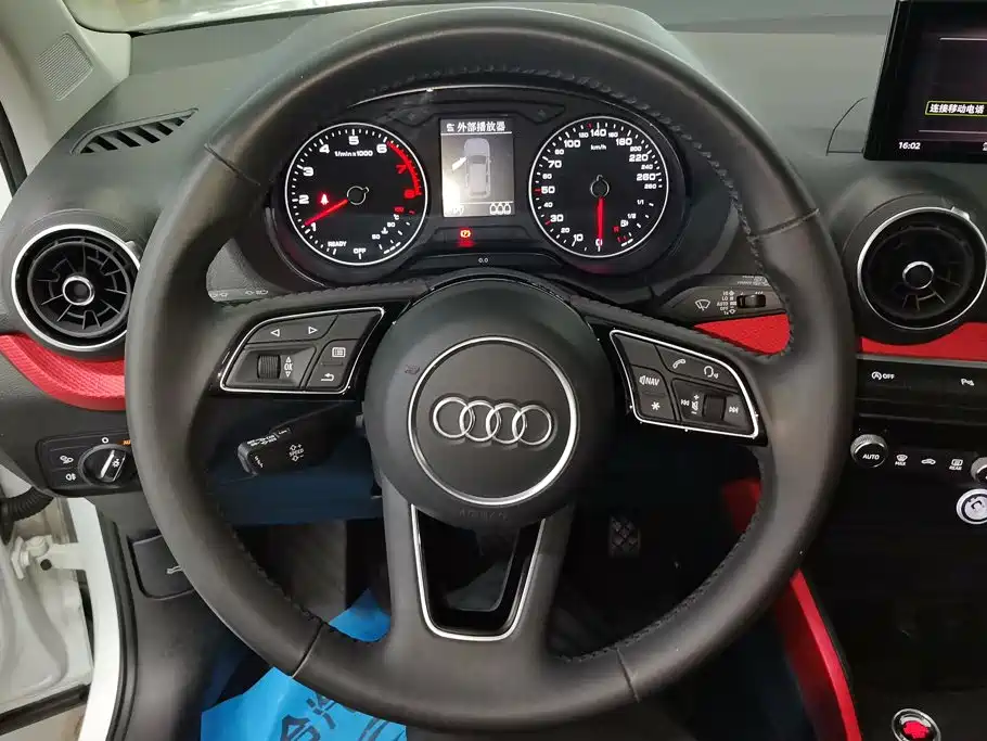 Audi Q2L — миниатюра 15
