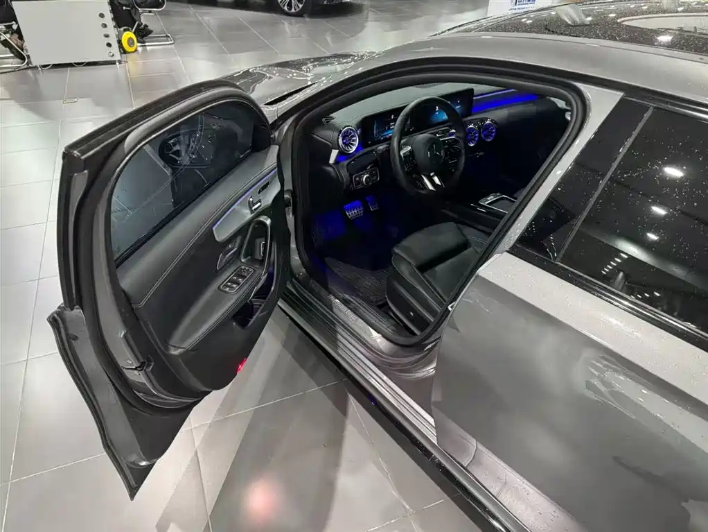 Mercedes-Benz A-Class AMG — миниатюра 13