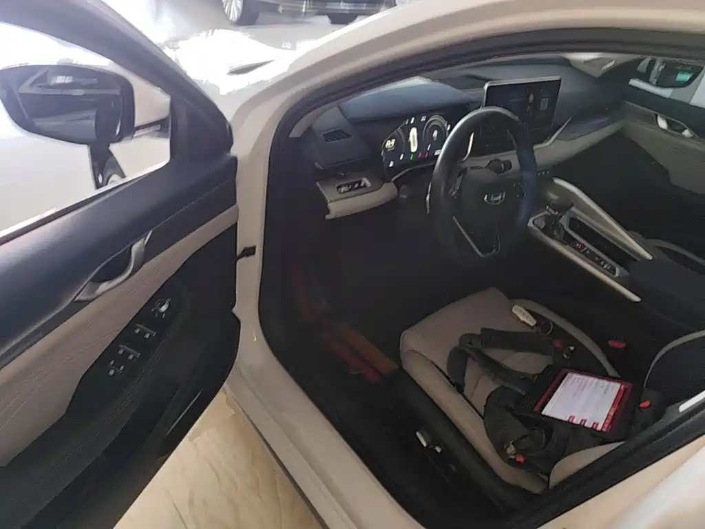 Geely Xingrui — миниатюра 16