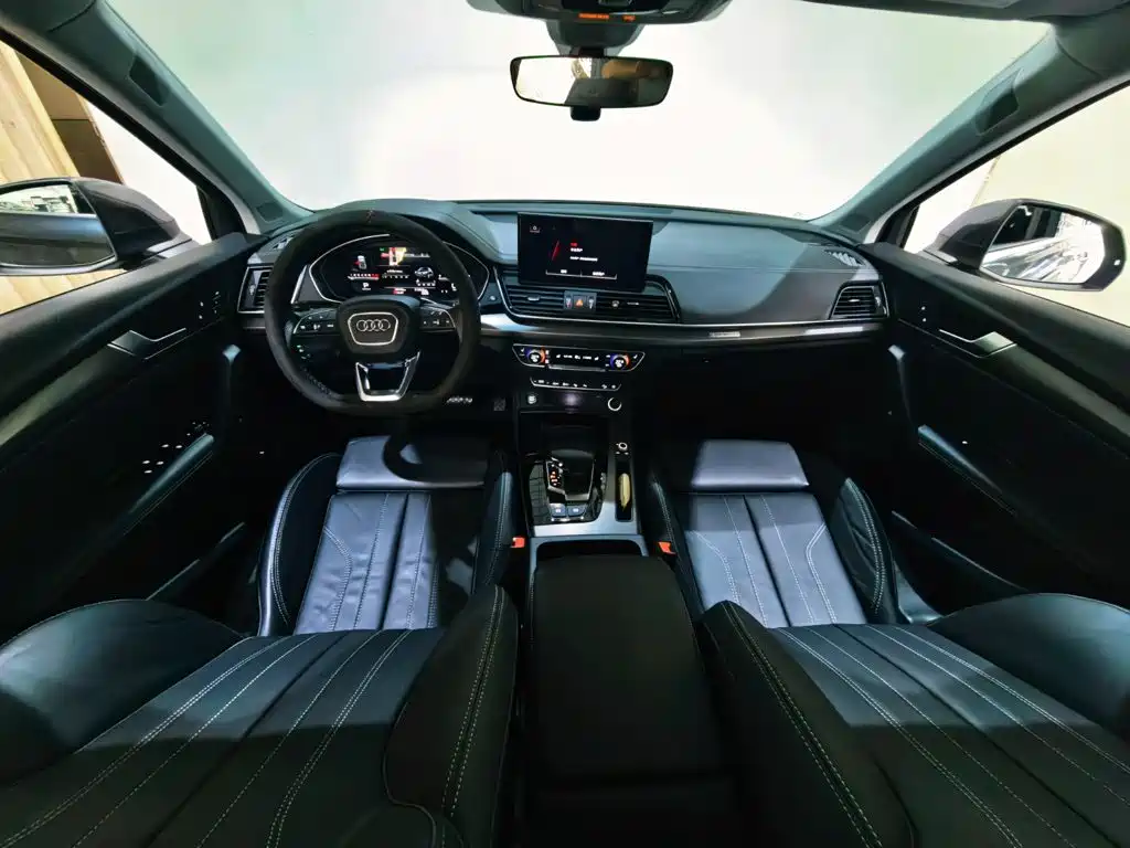 Audi Q5L — миниатюра 8