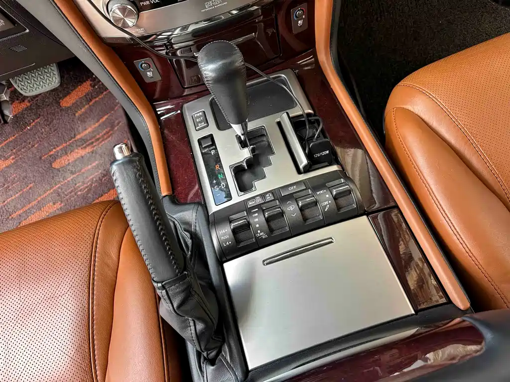 Lexus LX — фотографии объявления, Фото 12