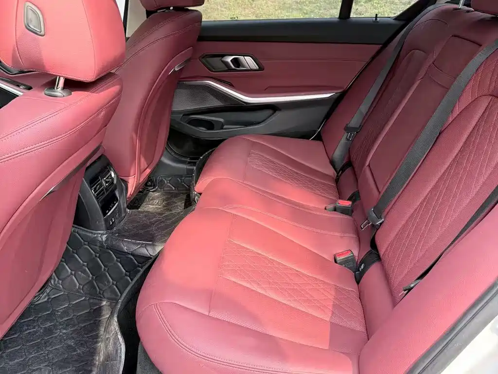 BMW i3 2022 eDrive 35 L