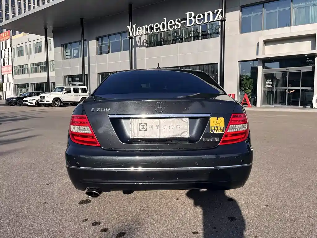 Mercedes-Benz C-Class — миниатюра 13