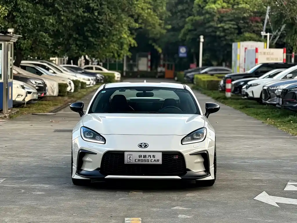 Toyota 86 — миниатюра 2
