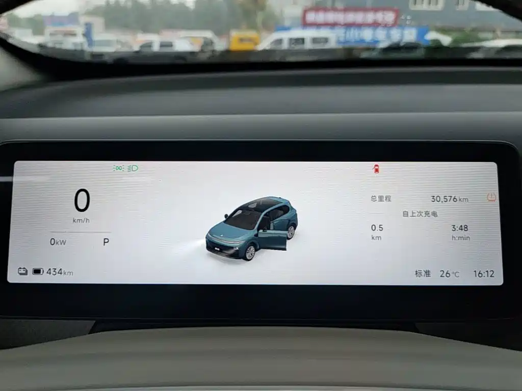 Leapmotor Leapmotor B10 — миниатюра 12