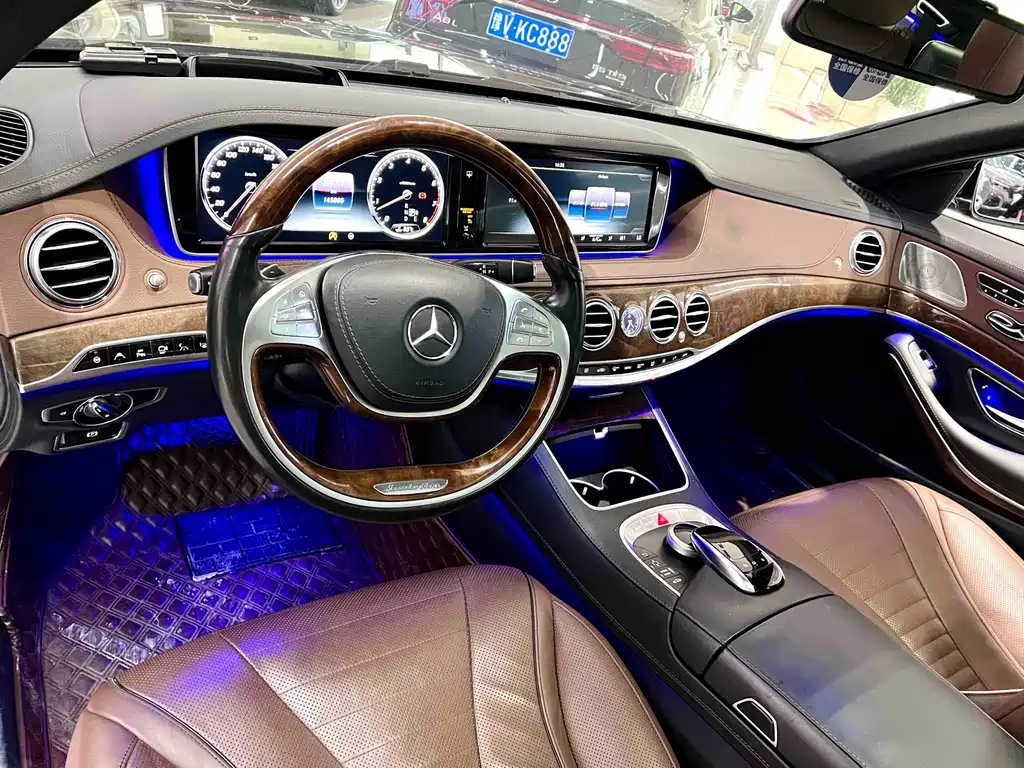 Mercedes-Benz S-Class — миниатюра 5